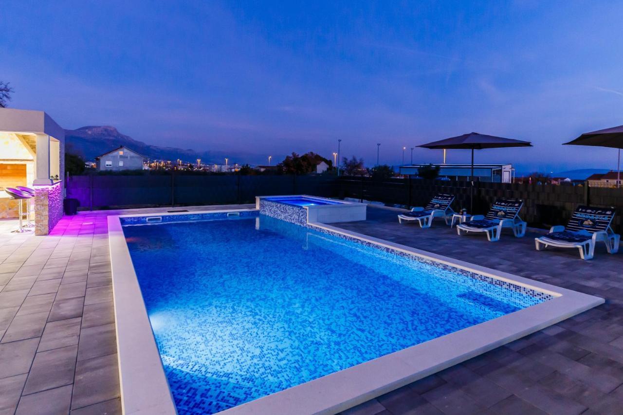 VILLA LaMARIN Kaštela Esterno foto