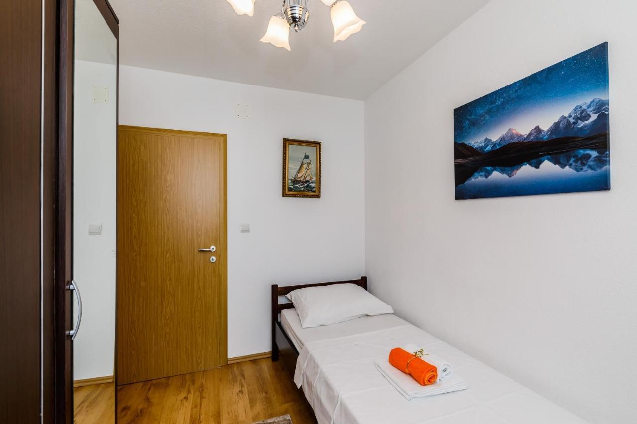 VILLA LaMARIN Kaštela Esterno foto