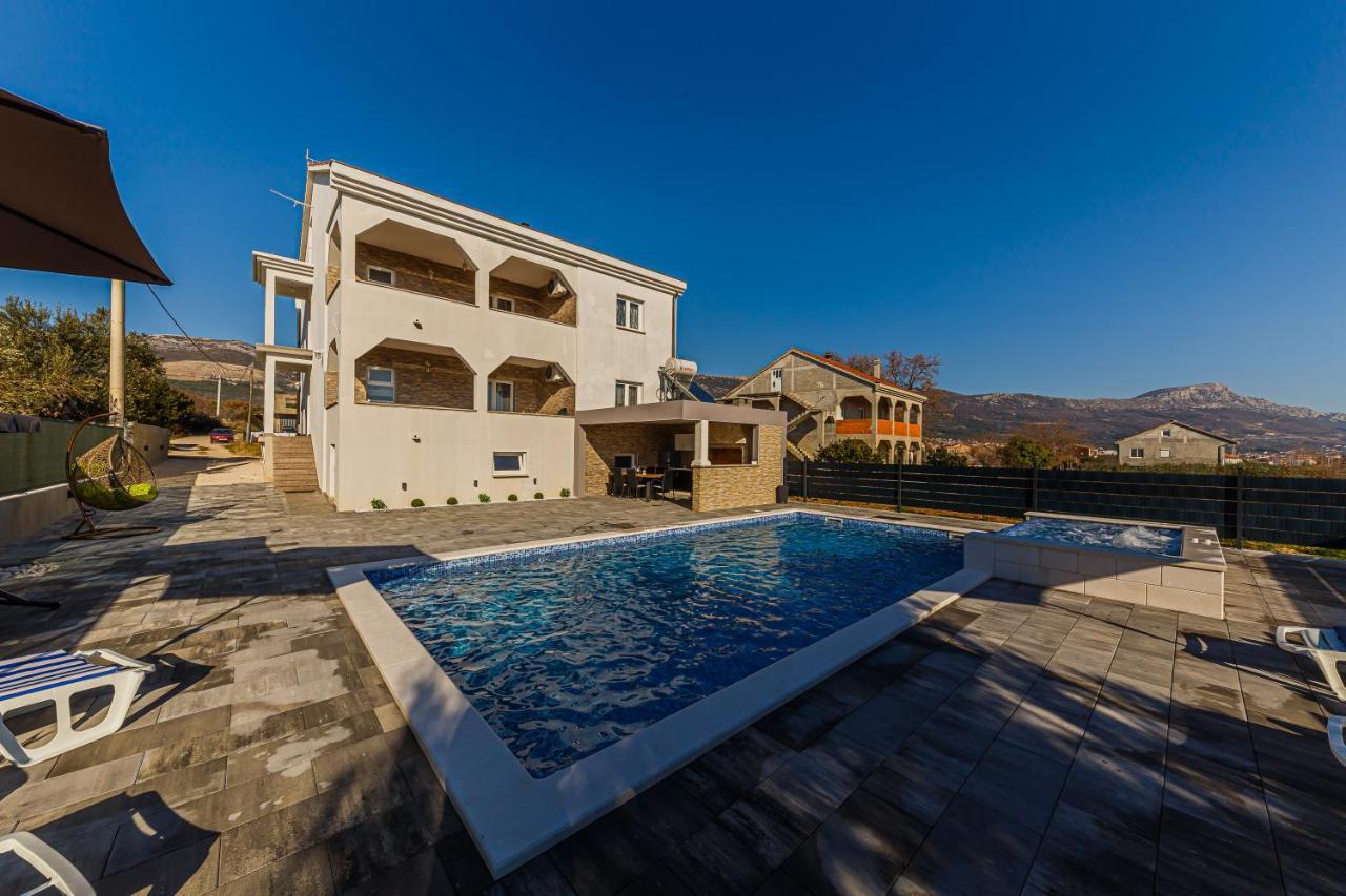 VILLA LaMARIN Kaštela Esterno foto