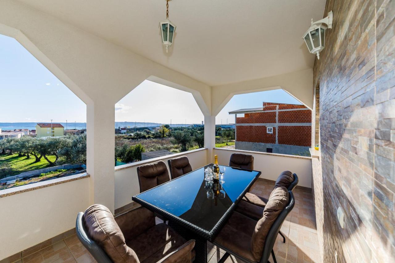 VILLA LaMARIN Kaštela Esterno foto