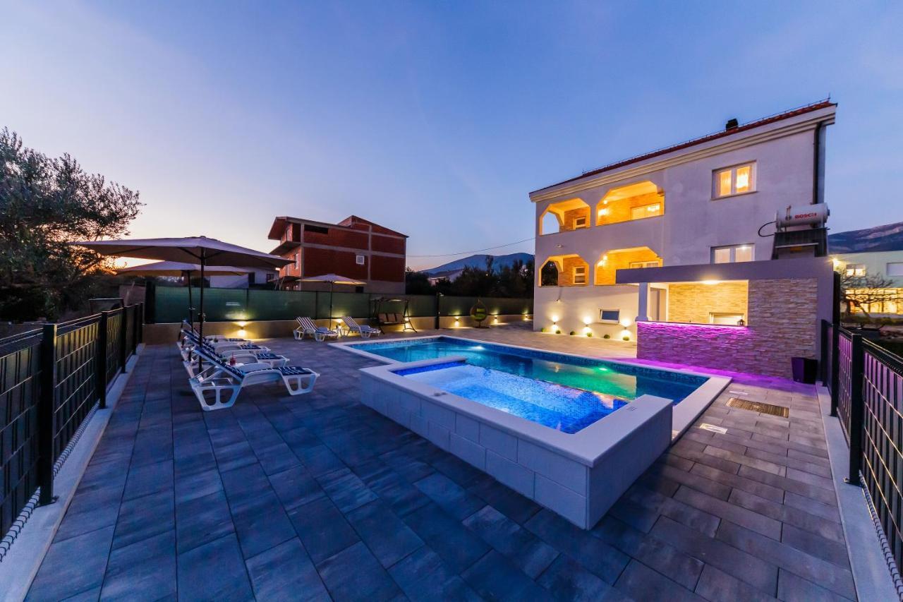 VILLA LaMARIN Kaštela Esterno foto