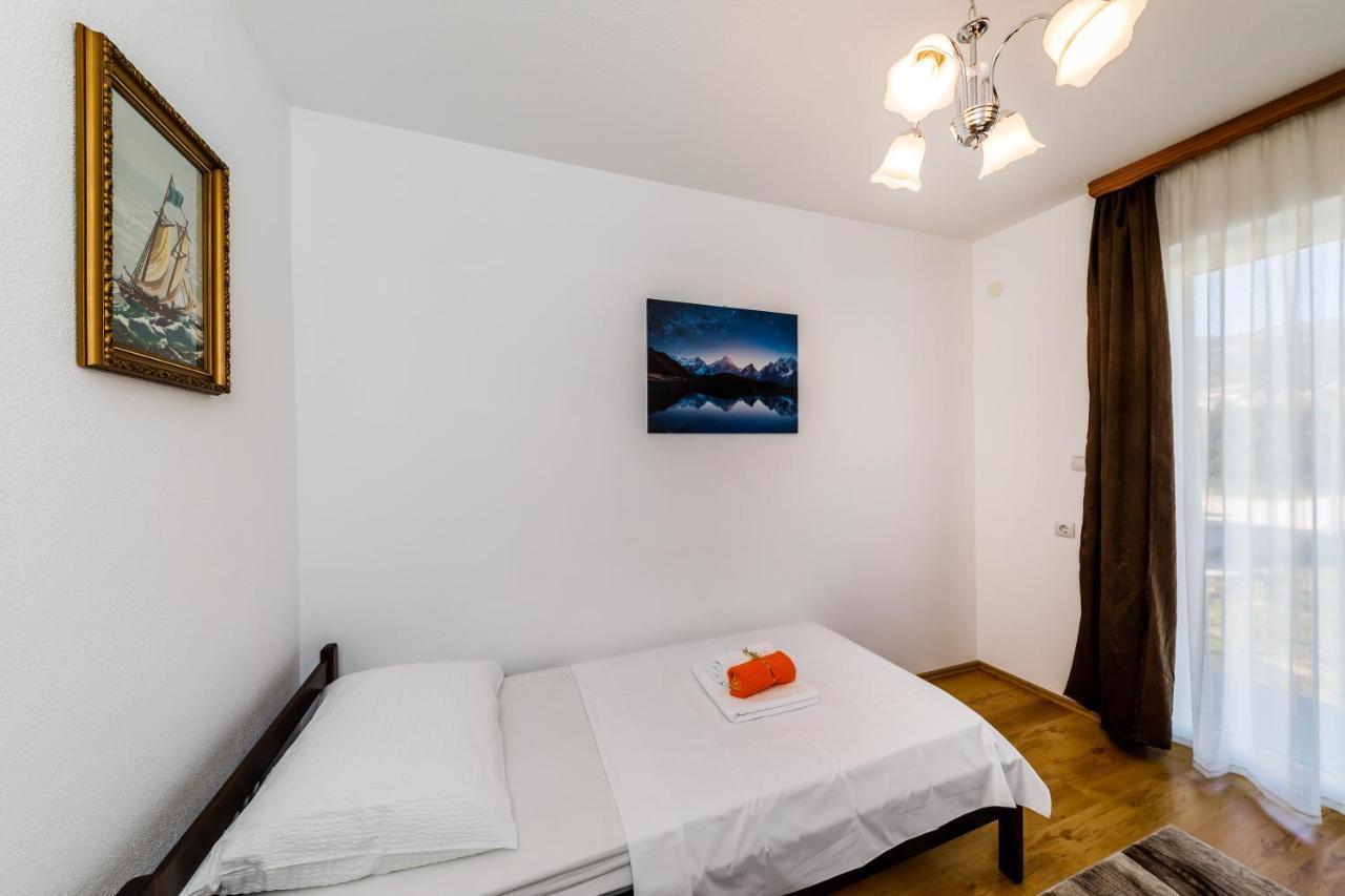 VILLA LaMARIN Kaštela Esterno foto