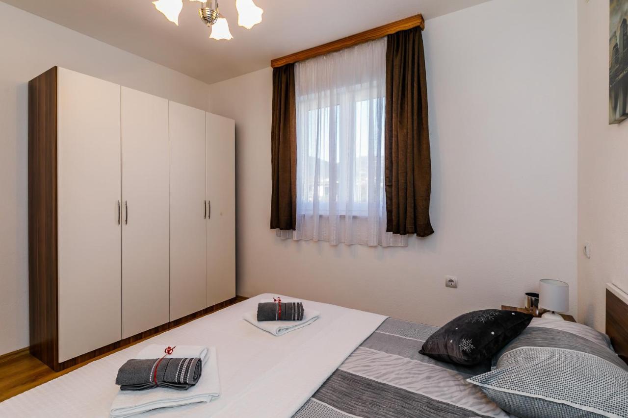 VILLA LaMARIN Kaštela Esterno foto
