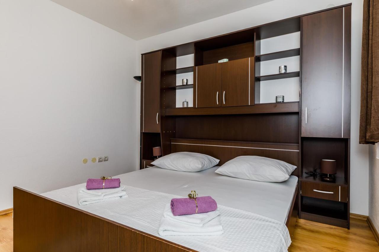 VILLA LaMARIN Kaštela Esterno foto